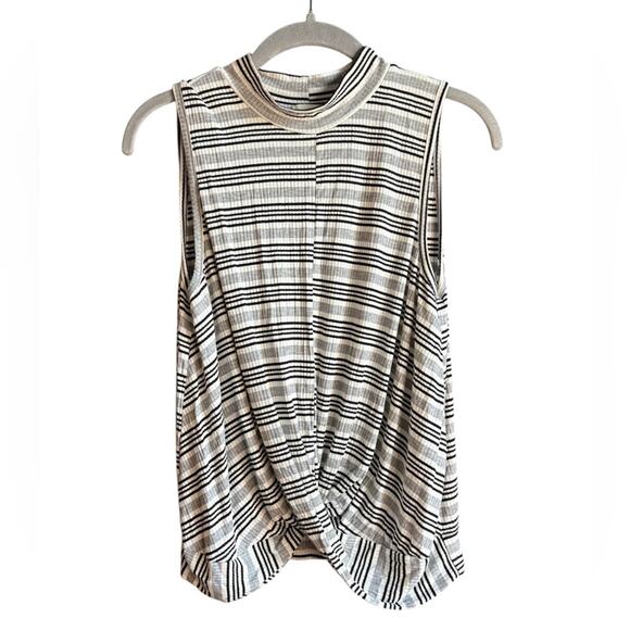 Caution to the wind Striped Black and White Sleeveless Top - Picture 3 of 9